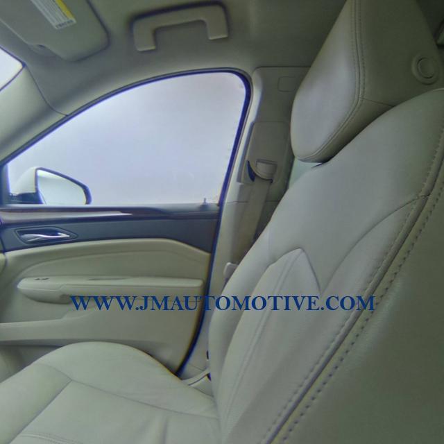2011 Cadillac Srx AWD 4dr Luxury Collection, available for sale in Naugatuck, Connecticut | J&M Automotive Sls&Svc LLC. Naugatuck, Connecticut 2011 Cadillac Srx AWD 4dr Luxury Collection, available for sale in Naugatuck, Connecticut | J&M Automotive Sls&Svc LLC. Naugatuck, Connecticut