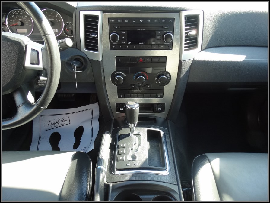 2009 Jeep Grand Cherokee 4WD 4dr Rocky Mountain, available for sale in Huntington Station, New York | My Auto Inc.. Huntington Station, New York 2009 Jeep Grand Cherokee 4WD 4dr Rocky Mountain, available for sale in Huntington Station, New York | My Auto Inc.. Huntington Station, New York
