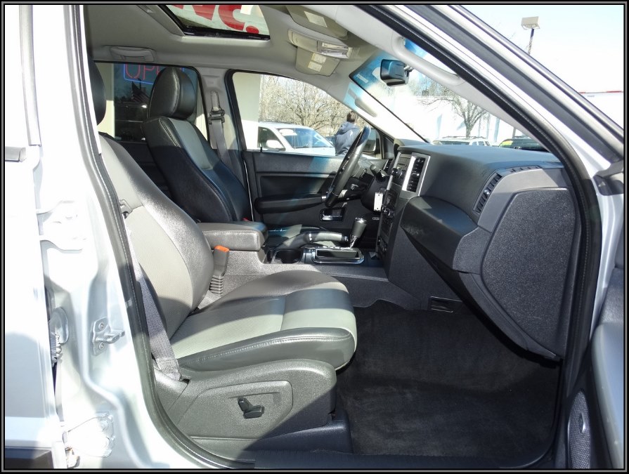 2009 Jeep Grand Cherokee 4WD 4dr Rocky Mountain, available for sale in Huntington Station, New York | My Auto Inc.. Huntington Station, New York 2009 Jeep Grand Cherokee 4WD 4dr Rocky Mountain, available for sale in Huntington Station, New York | My Auto Inc.. Huntington Station, New York
