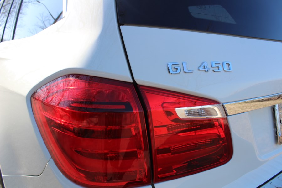 2013 Mercedes-Benz GL-Class 4MATIC 4dr GL450, available for sale in Great Neck, New York | Great Neck Car Buyers & Sellers. Great Neck, New York 2013 Mercedes-Benz GL-Class 4MATIC 4dr GL450, available for sale in Great Neck, New York | Great Neck Car Buyers & Sellers. Great Neck, New York