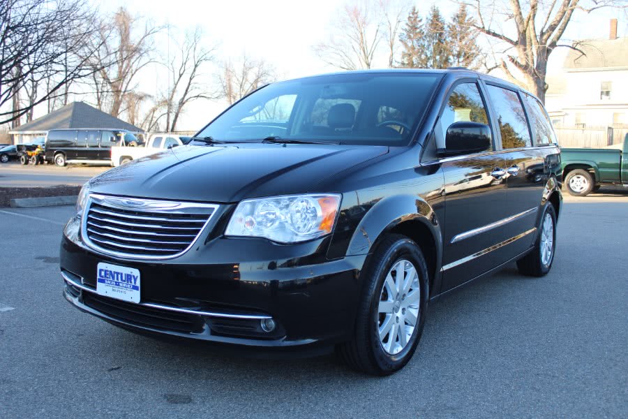 2015 Chrysler Town & Country 4dr Wgn Touring, available for sale in East Windsor, Connecticut | Century Auto And Truck. East Windsor, Connecticut