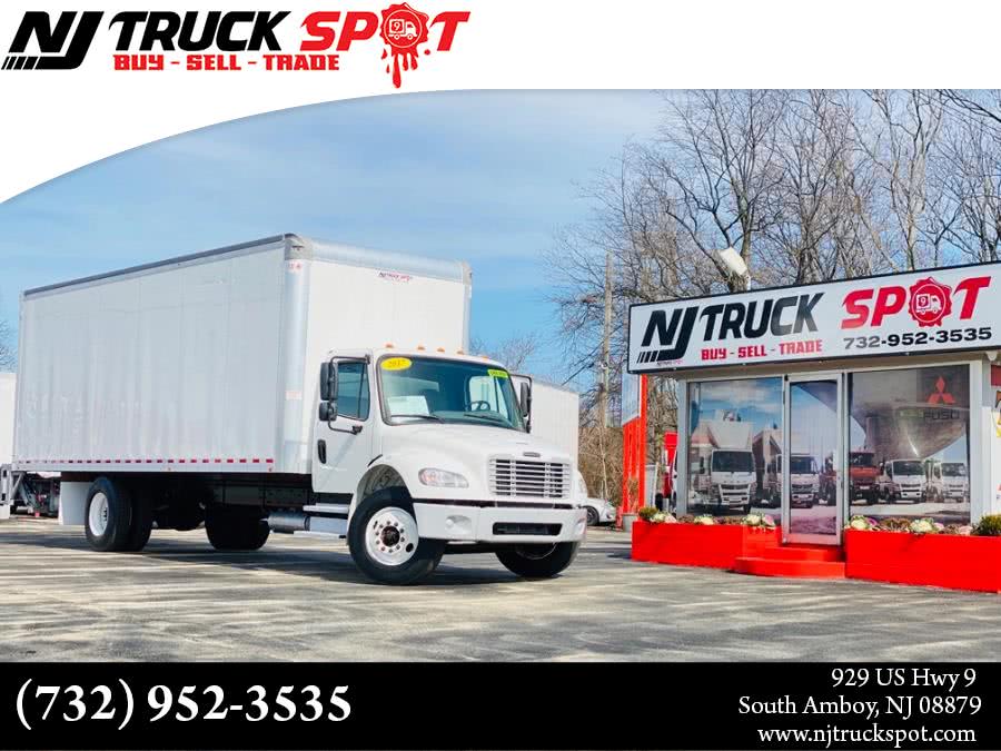 2017 Freightliner M2 106 26 FEET DRY BOX + LIFT GATE + NO CDL, available for sale in South Amboy, New Jersey | NJ Truck Spot. South Amboy, New Jersey