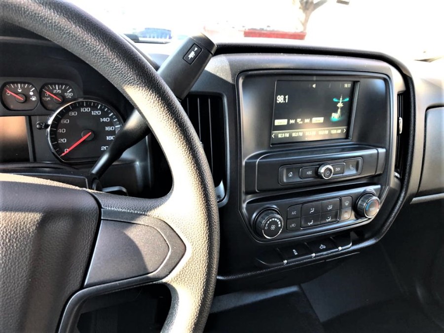 2016 Chevrolet Silverado 1500 CREW CAB, available for sale in Peabody, Massachusetts | New Star Motors. Peabody, Massachusetts 2016 Chevrolet Silverado 1500 CREW CAB, available for sale in Peabody, Massachusetts | New Star Motors. Peabody, Massachusetts