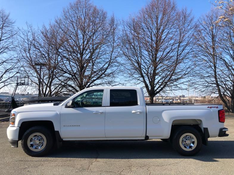 2016 Chevrolet Silverado 1500 CREW CAB, available for sale in Peabody, Massachusetts | New Star Motors. Peabody, Massachusetts 2016 Chevrolet Silverado 1500 CREW CAB, available for sale in Peabody, Massachusetts | New Star Motors. Peabody, Massachusetts