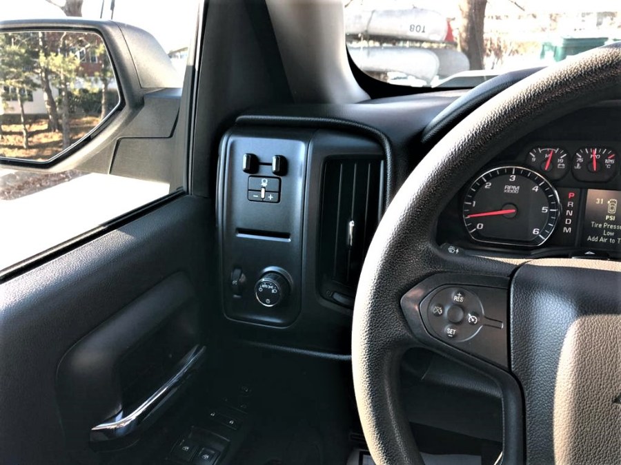 2016 Chevrolet Silverado 1500 CREW CAB, available for sale in Peabody, Massachusetts | New Star Motors. Peabody, Massachusetts 2016 Chevrolet Silverado 1500 CREW CAB, available for sale in Peabody, Massachusetts | New Star Motors. Peabody, Massachusetts