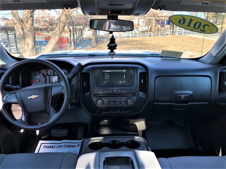 2016 Chevrolet Silverado 1500 CREW CAB, available for sale in Peabody, Massachusetts | New Star Motors. Peabody, Massachusetts 2016 Chevrolet Silverado 1500 CREW CAB, available for sale in Peabody, Massachusetts | New Star Motors. Peabody, Massachusetts