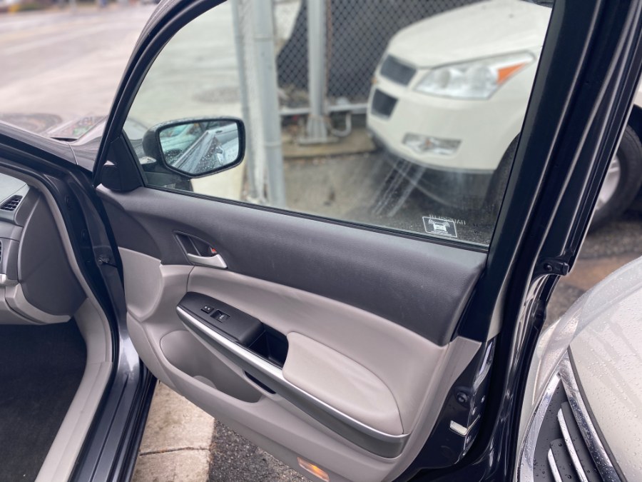 2008 Honda Accord Sdn 4dr V6 Auto EX, available for sale in Middle Village, New York | Middle Village Motors . Middle Village, New York 2008 Honda Accord Sdn 4dr V6 Auto EX, available for sale in Middle Village, New York | Middle Village Motors . Middle Village, New York