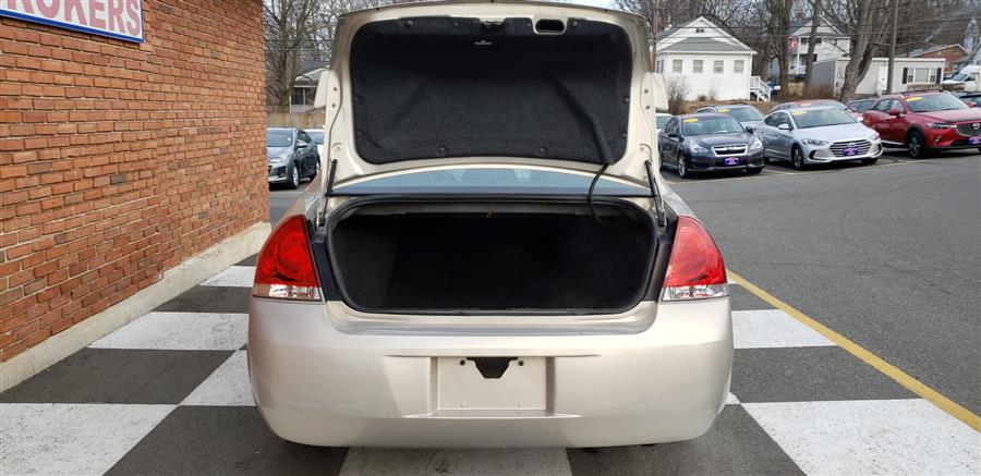 2009 Chevrolet Impala 4dr Sdn 3.5L LT, available for sale in Waterbury, Connecticut | National Auto Brokers, Inc.. Waterbury, Connecticut 2009 Chevrolet Impala 4dr Sdn 3.5L LT, available for sale in Waterbury, Connecticut | National Auto Brokers, Inc.. Waterbury, Connecticut
