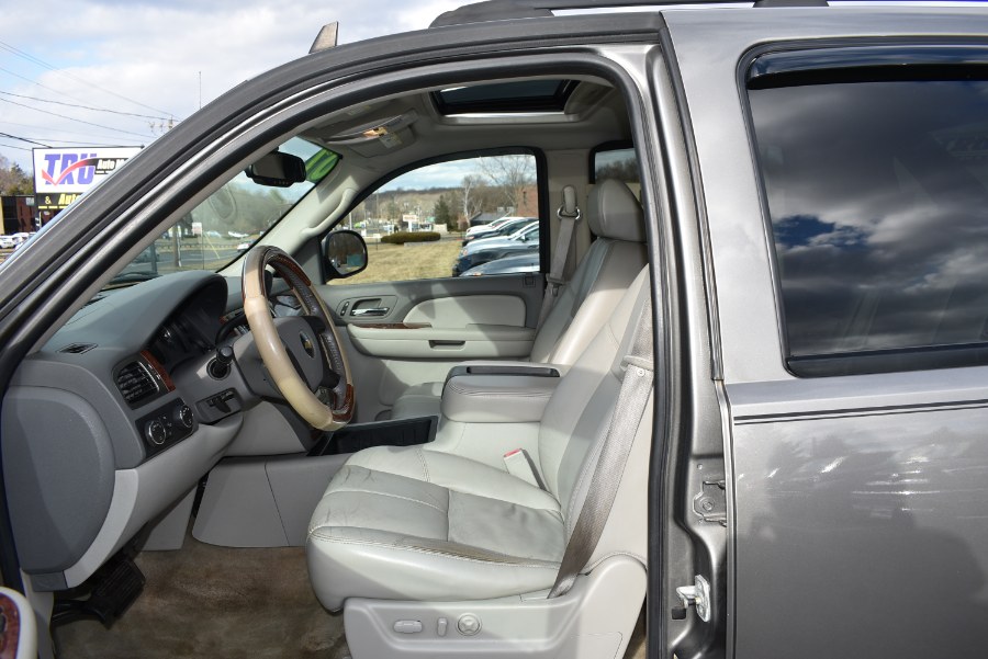 2007 Chevrolet Avalanche 4WD Crew Cab 130" LTZ, available for sale in Berlin, Connecticut | Tru Auto Mall. Berlin, Connecticut 2007 Chevrolet Avalanche 4WD Crew Cab 130" LTZ, available for sale in Berlin, Connecticut | Tru Auto Mall. Berlin, Connecticut