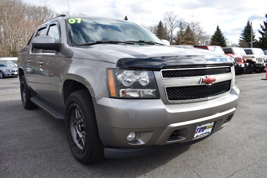 2007 Chevrolet Avalanche 4WD Crew Cab 130" LTZ, available for sale in Berlin, Connecticut | Tru Auto Mall. Berlin, Connecticut 2007 Chevrolet Avalanche 4WD Crew Cab 130" LTZ, available for sale in Berlin, Connecticut | Tru Auto Mall. Berlin, Connecticut
