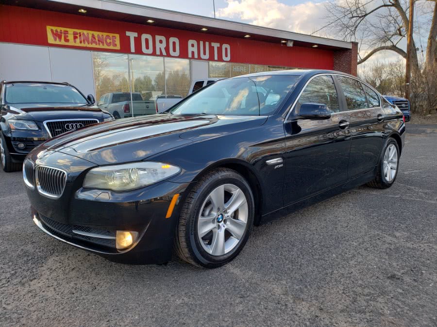 2012 BMW 5 Series 4dr Sdn 528i xDrive AWD Navi Loaded, available for sale in East Windsor, Connecticut | Toro Auto. East Windsor, Connecticut