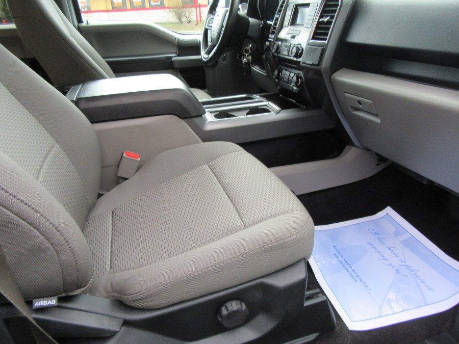2015 Ford F-150 4WD SuperCrew 157" XLT w/HD Payload Pkg, available for sale in Little Ferry, New Jersey | Royalty Auto Sales. Little Ferry, New Jersey 2015 Ford F-150 4WD SuperCrew 157" XLT w/HD Payload Pkg, available for sale in Little Ferry, New Jersey | Royalty Auto Sales. Little Ferry, New Jersey