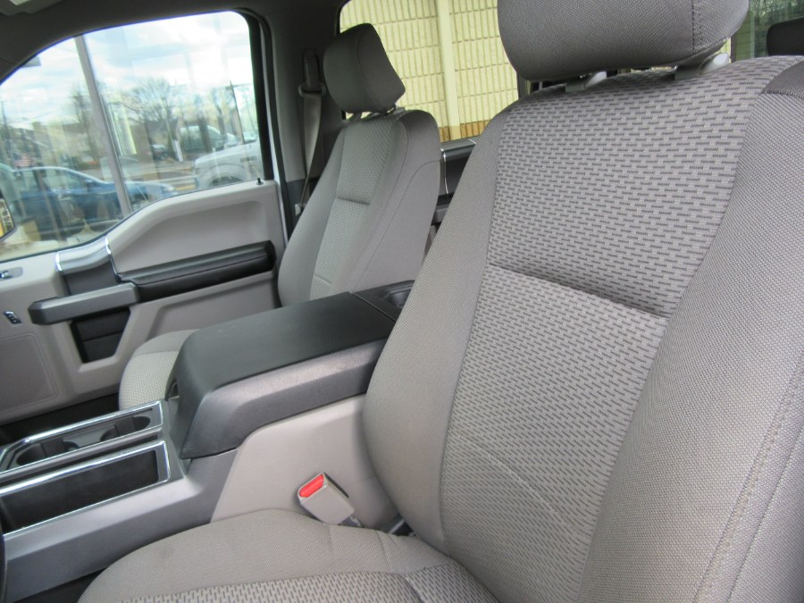 2015 Ford F-150 4WD SuperCrew 157" XLT w/HD Payload Pkg, available for sale in Little Ferry, New Jersey | Royalty Auto Sales. Little Ferry, New Jersey 2015 Ford F-150 4WD SuperCrew 157" XLT w/HD Payload Pkg, available for sale in Little Ferry, New Jersey | Royalty Auto Sales. Little Ferry, New Jersey