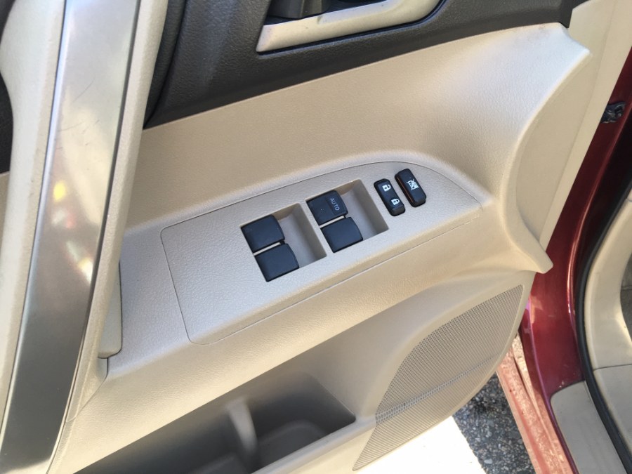 2010 Toyota Highlander 4WD 4dr V6 SE (Natl), available for sale in Norwich, Connecticut | MACARA Vehicle Services, Inc. Norwich, Connecticut 2010 Toyota Highlander 4WD 4dr V6 SE (Natl), available for sale in Norwich, Connecticut | MACARA Vehicle Services, Inc. Norwich, Connecticut