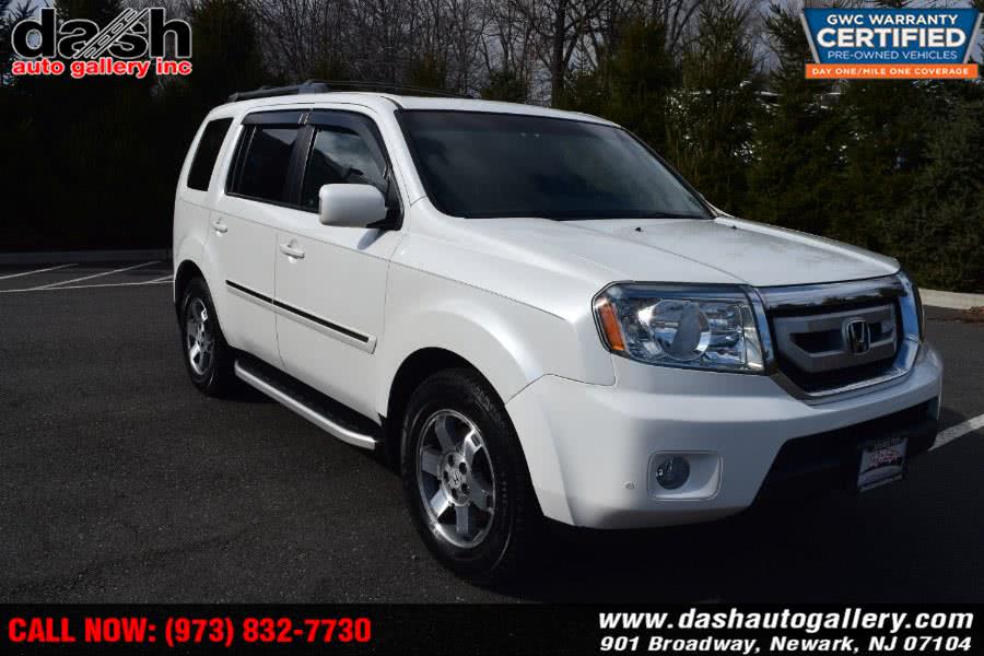2011 Honda Pilot 4WD 4dr Touring w/RES & Navi, available for sale in Newark, New Jersey | Dash Auto Gallery Inc.. Newark, New Jersey