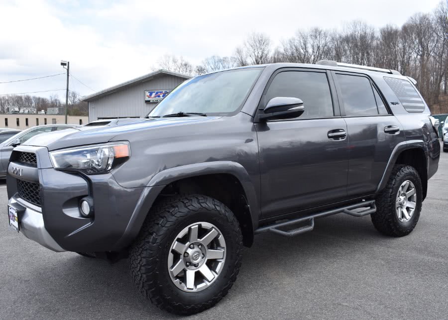 2015 Toyota 4Runner 4WD 4dr V6 Trail (Natl), available for sale in Berlin, Connecticut | Tru Auto Mall. Berlin, Connecticut