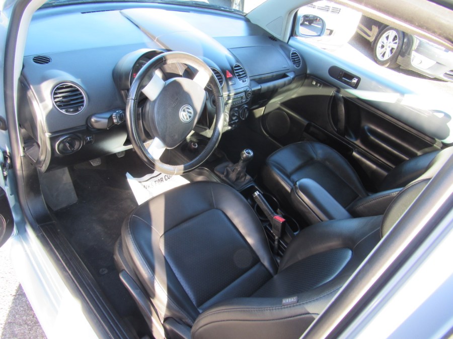Used Volkswagen New Beetle Coupe 2dr Man S 2009 | White Glove Auto Leasing Inc. Huntington, New York Used Volkswagen New Beetle Coupe 2dr Man S 2009 | White Glove Auto Leasing Inc. Huntington, New York