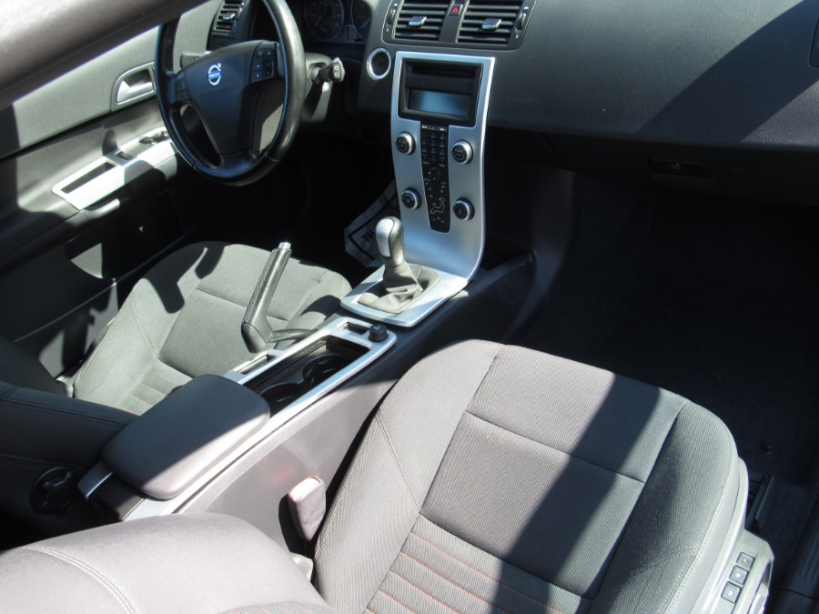 Used Volvo C30 2dr Cpe Man w/Moonroof 2011 | White Glove Auto Leasing Inc. Huntington, New York Used Volvo C30 2dr Cpe Man w/Moonroof 2011 | White Glove Auto Leasing Inc. Huntington, New York