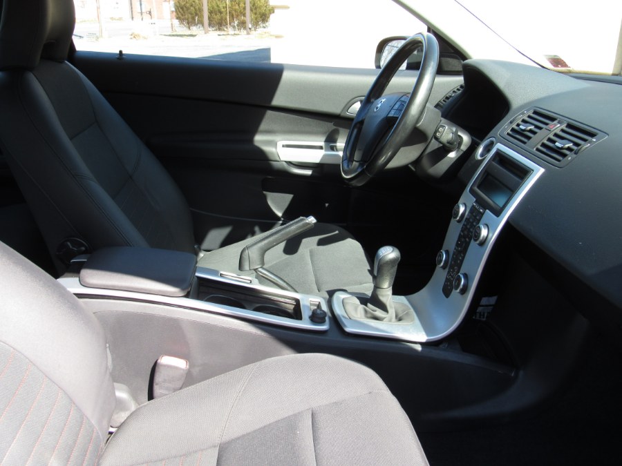 Used Volvo C30 2dr Cpe Man w/Moonroof 2011 | White Glove Auto Leasing Inc. Huntington, New York Used Volvo C30 2dr Cpe Man w/Moonroof 2011 | White Glove Auto Leasing Inc. Huntington, New York