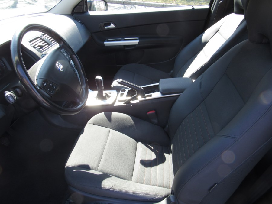 Used Volvo C30 2dr Cpe Man w/Moonroof 2011 | White Glove Auto Leasing Inc. Huntington, New York Used Volvo C30 2dr Cpe Man w/Moonroof 2011 | White Glove Auto Leasing Inc. Huntington, New York