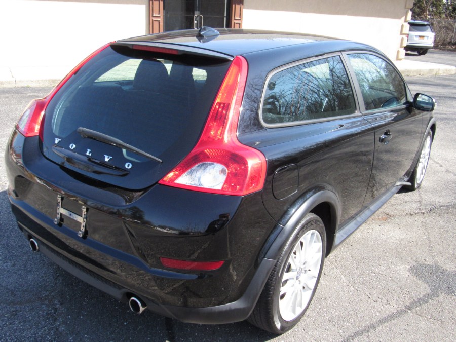 Used Volvo C30 2dr Cpe Man w/Moonroof 2011 | White Glove Auto Leasing Inc. Huntington, New York Used Volvo C30 2dr Cpe Man w/Moonroof 2011 | White Glove Auto Leasing Inc. Huntington, New York