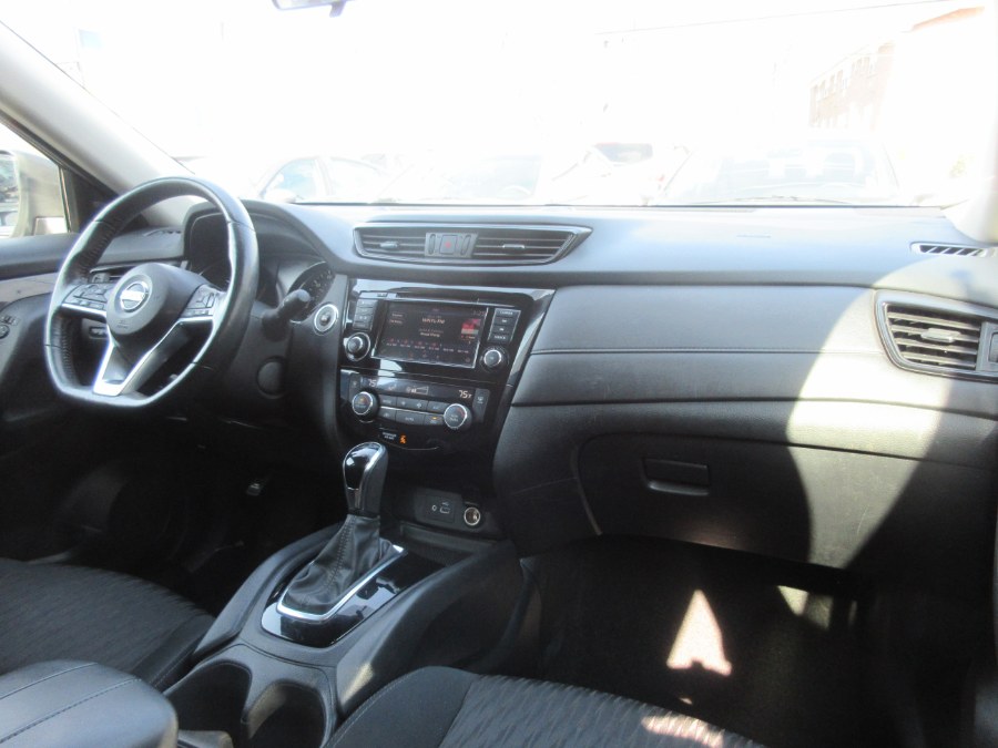 2018 Nissan Rogue AWD SV, available for sale in Linden, New Jersey | Route 27 Auto Mall. Linden, New Jersey 2018 Nissan Rogue AWD SV, available for sale in Linden, New Jersey | Route 27 Auto Mall. Linden, New Jersey
