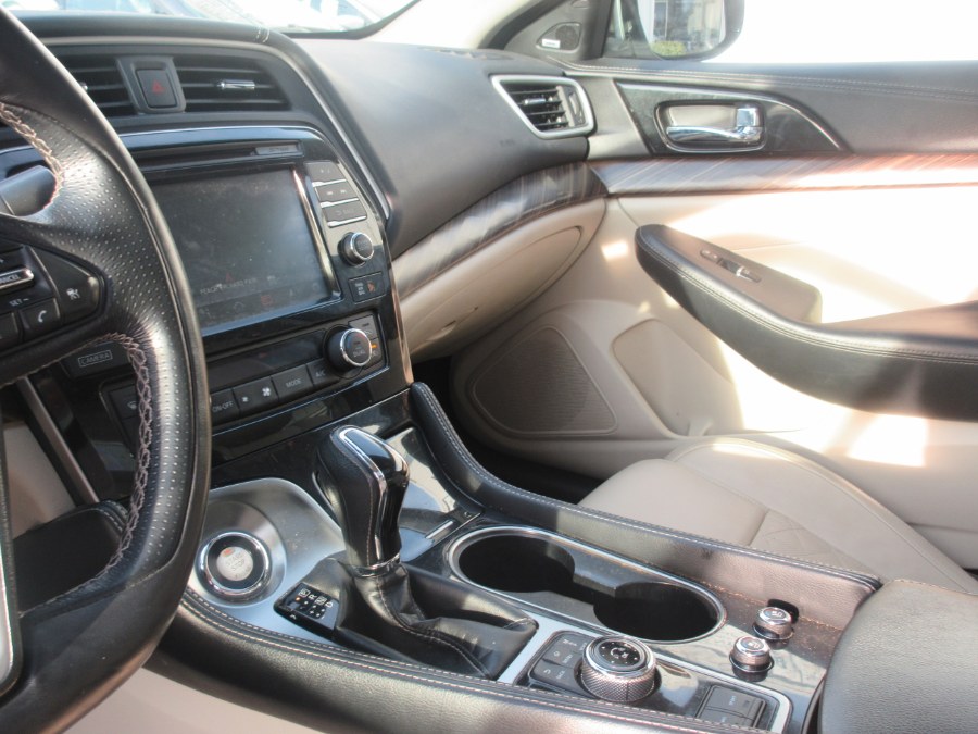 2017 Nissan Maxima Platinum 3.5L, available for sale in Linden, New Jersey | Route 27 Auto Mall. Linden, New Jersey 2017 Nissan Maxima Platinum 3.5L, available for sale in Linden, New Jersey | Route 27 Auto Mall. Linden, New Jersey