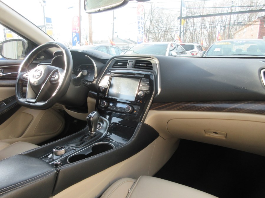2017 Nissan Maxima Platinum 3.5L, available for sale in Linden, New Jersey | Route 27 Auto Mall. Linden, New Jersey 2017 Nissan Maxima Platinum 3.5L, available for sale in Linden, New Jersey | Route 27 Auto Mall. Linden, New Jersey