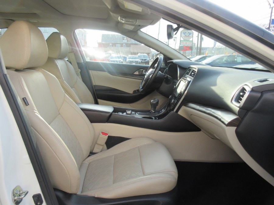 2017 Nissan Maxima Platinum 3.5L, available for sale in Linden, New Jersey | Route 27 Auto Mall. Linden, New Jersey 2017 Nissan Maxima Platinum 3.5L, available for sale in Linden, New Jersey | Route 27 Auto Mall. Linden, New Jersey
