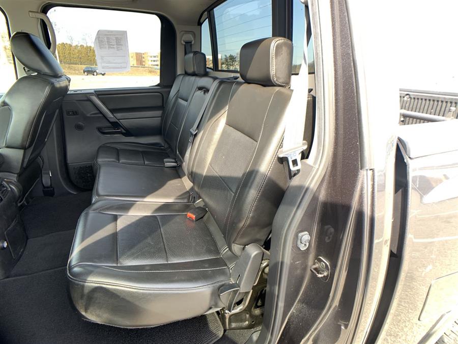 2011 Nissan Titan 4WD Crew Cab SWB SV, available for sale in Stratford, Connecticut | Wiz Leasing Inc. Stratford, Connecticut 2011 Nissan Titan 4WD Crew Cab SWB SV, available for sale in Stratford, Connecticut | Wiz Leasing Inc. Stratford, Connecticut