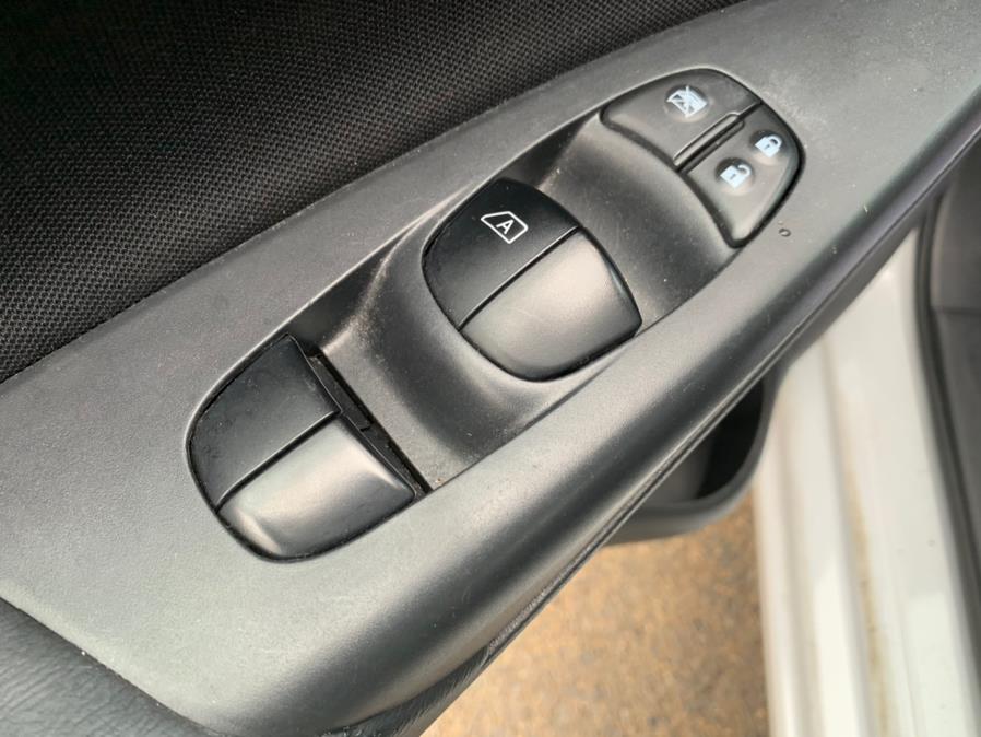 2016 Nissan Sentra 4dr Sdn I4, available for sale in Stamford, Connecticut | Harbor View Auto Sales LLC. Stamford, Connecticut 2016 Nissan Sentra 4dr Sdn I4, available for sale in Stamford, Connecticut | Harbor View Auto Sales LLC. Stamford, Connecticut