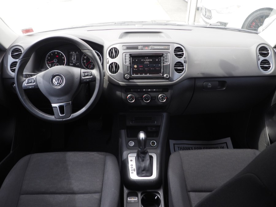 Used Volkswagen Tiguan 2.0T S 4MOTION 2017 | Hillside Auto Mall Inc.. Jamaica, New York Used Volkswagen Tiguan 2.0T S 4MOTION 2017 | Hillside Auto Mall Inc.. Jamaica, New York