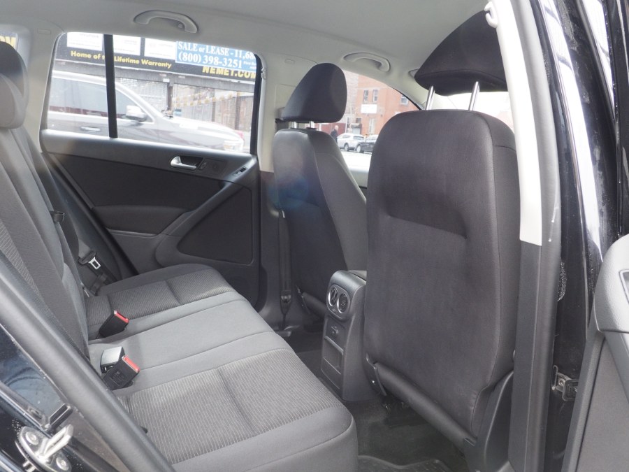 Used Volkswagen Tiguan 2.0T S 4MOTION 2017 | Hillside Auto Mall Inc.. Jamaica, New York Used Volkswagen Tiguan 2.0T S 4MOTION 2017 | Hillside Auto Mall Inc.. Jamaica, New York