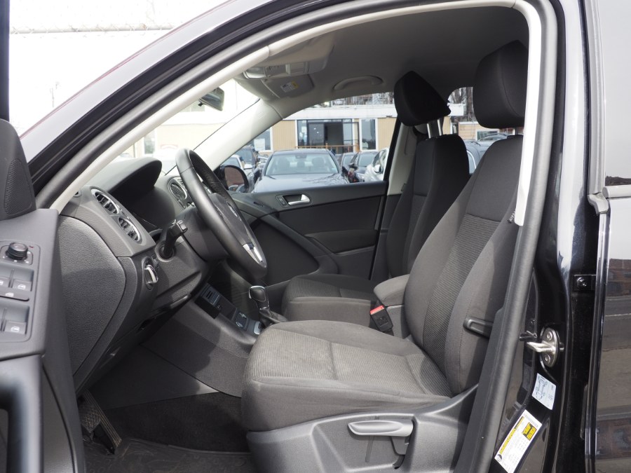 Used Volkswagen Tiguan 2.0T S 4MOTION 2017 | Hillside Auto Mall Inc.. Jamaica, New York Used Volkswagen Tiguan 2.0T S 4MOTION 2017 | Hillside Auto Mall Inc.. Jamaica, New York