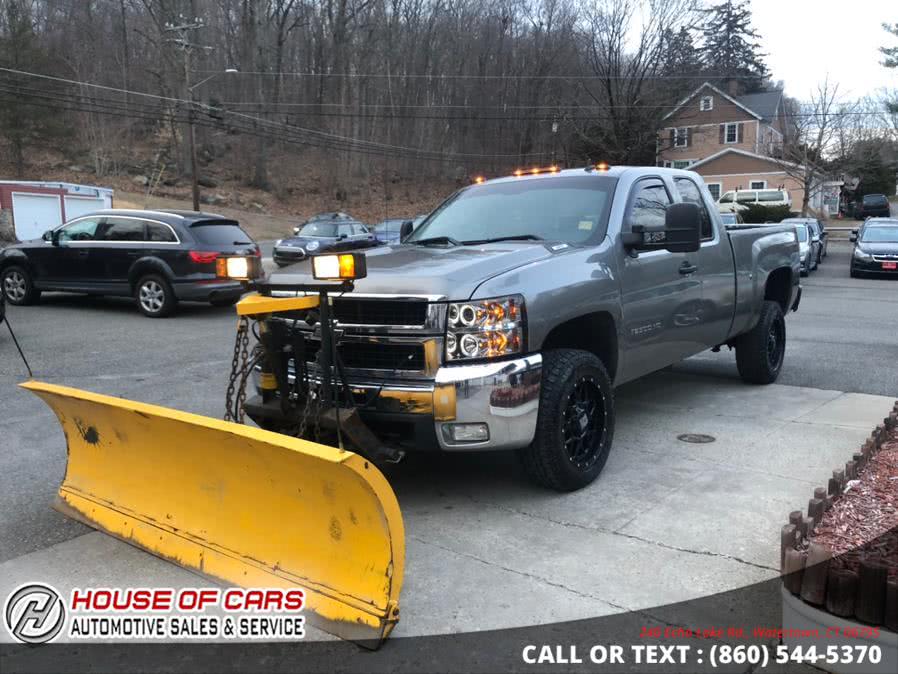 2007 Chevrolet Silverado 2500HD 4WD Ext Cab 157.5" Work Truck, available for sale in Waterbury, Connecticut | House of Cars LLC. Waterbury, Connecticut