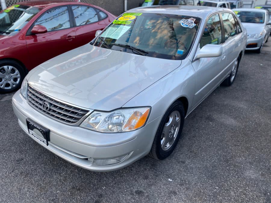 2004 Toyota Avalon 4dr Sdn XLS w/Bucket Seats, available for sale in Middle Village, New York | Middle Village Motors . Middle Village, New York