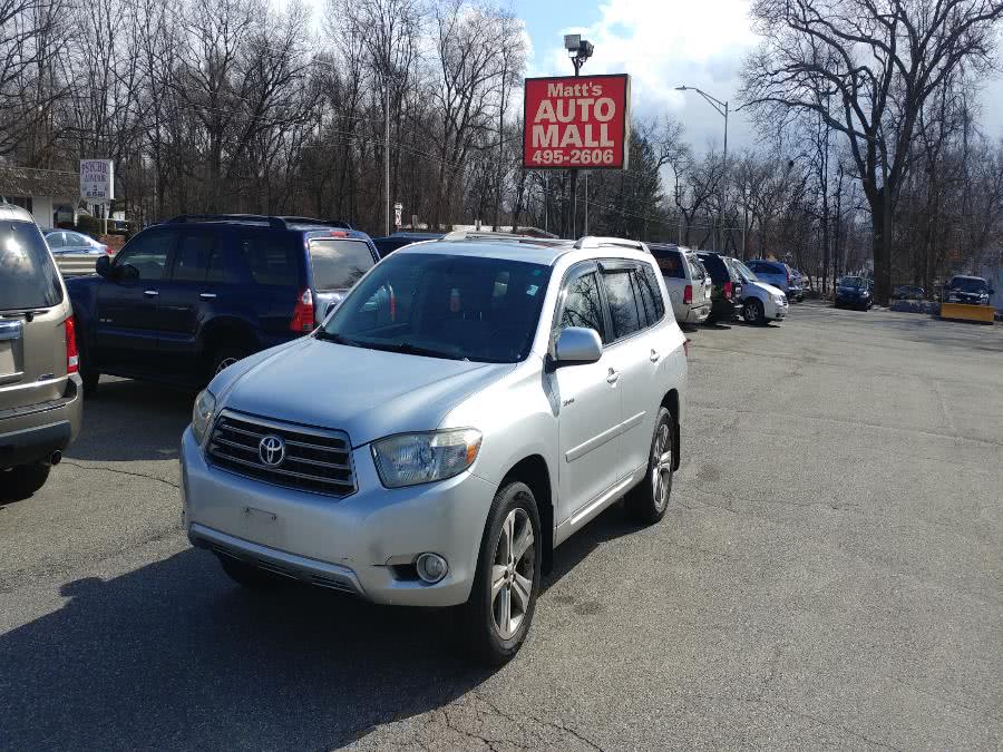 2008 Toyota Highlander 4WD 4dr Sport (Natl), available for sale in Chicopee, Massachusetts | Matts Auto Mall LLC. Chicopee, Massachusetts