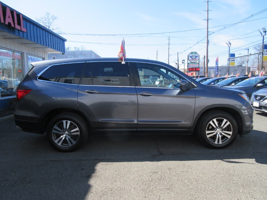 2016 Honda Pilot AWD 4dr EX-L w/Navi, available for sale in Linden, New Jersey | Route 27 Auto Mall. Linden, New Jersey 2016 Honda Pilot AWD 4dr EX-L w/Navi, available for sale in Linden, New Jersey | Route 27 Auto Mall. Linden, New Jersey