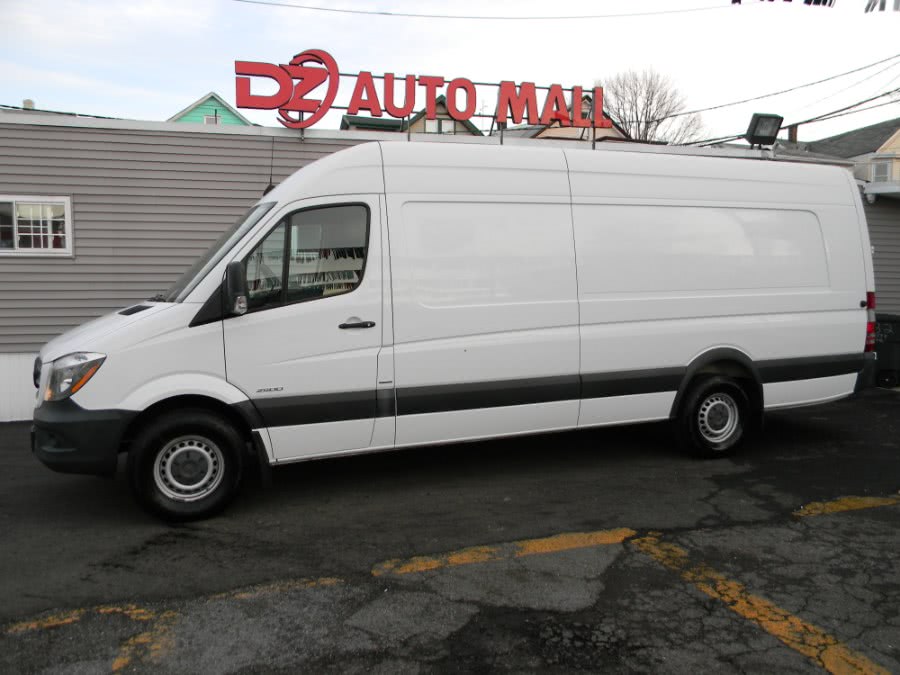2016 Mercedes-Benz Sprinter Cargo Vans RWD 2500 170" EXT, available for sale in Paterson, New Jersey | DZ Automall. Paterson, New Jersey