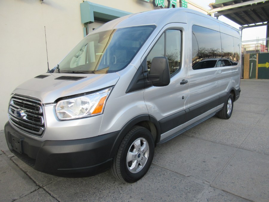 Used Ford Transit Passenger Wagon T-350 148" Med Roof XLT Sliding RH Dr 2019 | Pepmore Auto Sales Inc.. Woodside, New York Used Ford Transit Passenger Wagon T-350 148" Med Roof XLT Sliding RH Dr 2019 | Pepmore Auto Sales Inc.. Woodside, New York
