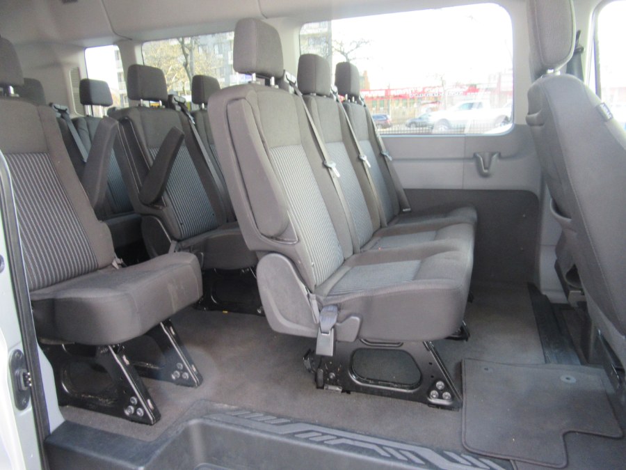 Used Ford Transit Passenger Wagon T-350 148" Med Roof XLT Sliding RH Dr 2019 | Pepmore Auto Sales Inc.. Woodside, New York Used Ford Transit Passenger Wagon T-350 148" Med Roof XLT Sliding RH Dr 2019 | Pepmore Auto Sales Inc.. Woodside, New York