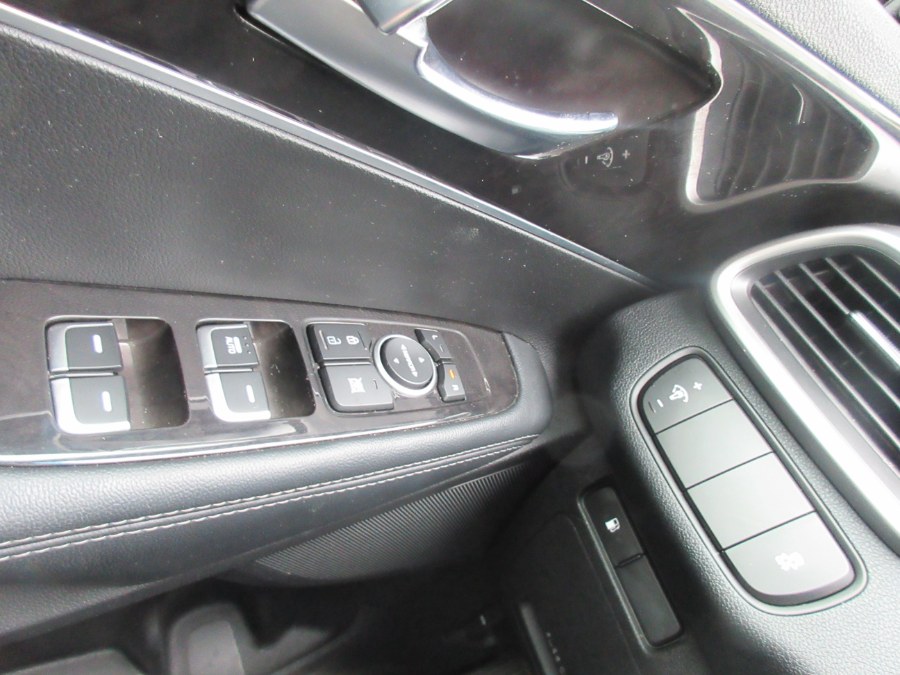 2017 Kia Sorento LX AWD, available for sale in Linden, New Jersey | Route 27 Auto Mall. Linden, New Jersey 2017 Kia Sorento LX AWD, available for sale in Linden, New Jersey | Route 27 Auto Mall. Linden, New Jersey