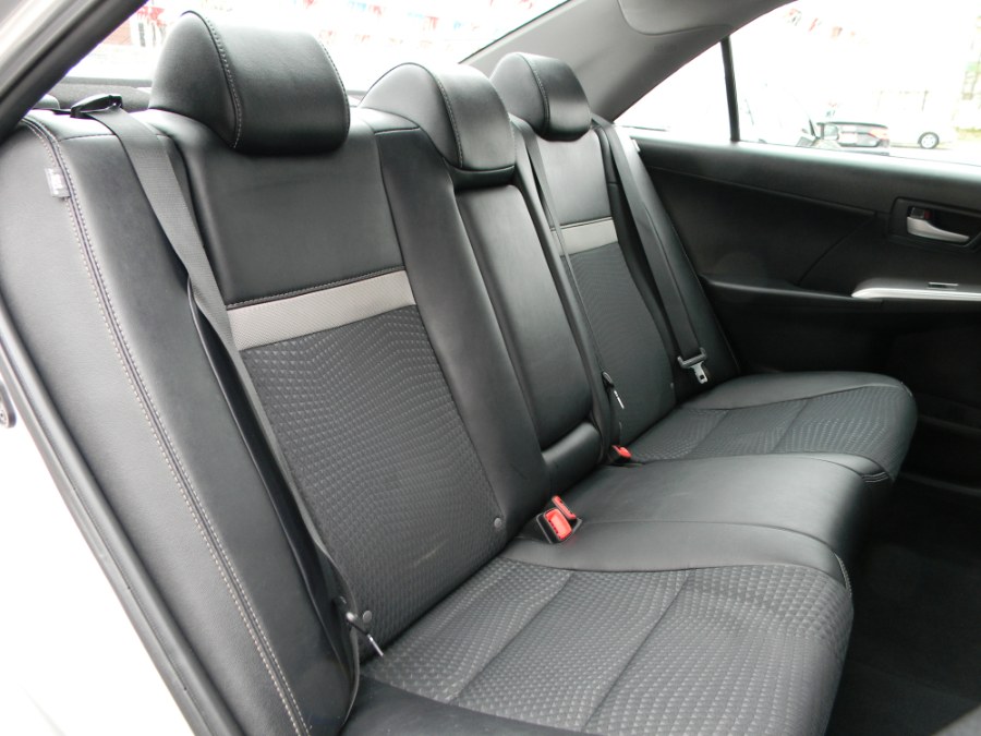 2013 Toyota Camry 4dr Sdn I4 Auto SE, available for sale in Paterson, New Jersey | DZ Automall. Paterson, New Jersey 2013 Toyota Camry 4dr Sdn I4 Auto SE, available for sale in Paterson, New Jersey | DZ Automall. Paterson, New Jersey