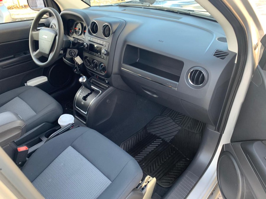 2009 Jeep Compass FWD 4dr Sport, available for sale in Raynham, Massachusetts | J & A Auto Center. Raynham, Massachusetts 2009 Jeep Compass FWD 4dr Sport, available for sale in Raynham, Massachusetts | J & A Auto Center. Raynham, Massachusetts
