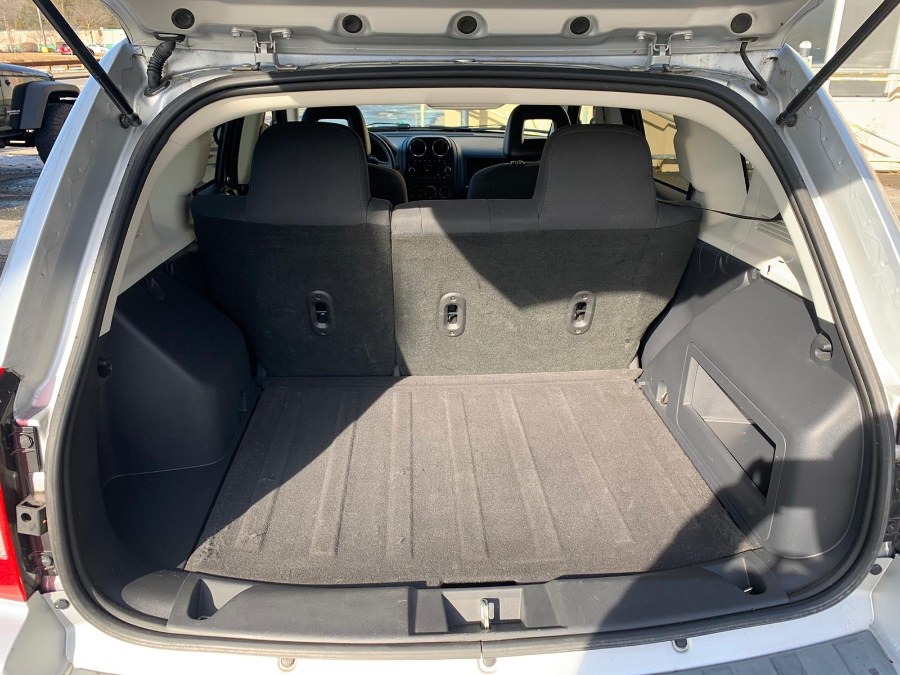 2009 Jeep Compass FWD 4dr Sport, available for sale in Raynham, Massachusetts | J & A Auto Center. Raynham, Massachusetts 2009 Jeep Compass FWD 4dr Sport, available for sale in Raynham, Massachusetts | J & A Auto Center. Raynham, Massachusetts