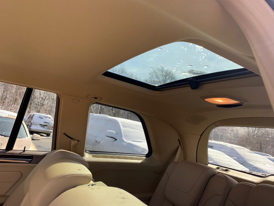 2012 Mercedes-Benz GL-Class 4MATIC 4dr GL 350 BlueTEC, available for sale in Raynham, Massachusetts | J & A Auto Center. Raynham, Massachusetts 2012 Mercedes-Benz GL-Class 4MATIC 4dr GL 350 BlueTEC, available for sale in Raynham, Massachusetts | J & A Auto Center. Raynham, Massachusetts