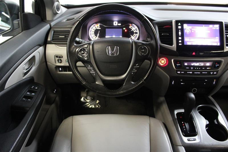 2016 Honda Pilot EXL, available for sale in Paterson, New Jersey | Fast Track Motors. Paterson, New Jersey 2016 Honda Pilot EXL, available for sale in Paterson, New Jersey | Fast Track Motors. Paterson, New Jersey