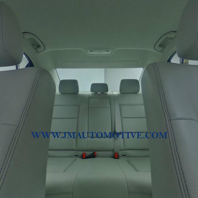2014 Mercedes-benz E-class 4dr Sdn E 350 Luxury 4MATIC, available for sale in Naugatuck, Connecticut | J&M Automotive Sls&Svc LLC. Naugatuck, Connecticut 2014 Mercedes-benz E-class 4dr Sdn E 350 Luxury 4MATIC, available for sale in Naugatuck, Connecticut | J&M Automotive Sls&Svc LLC. Naugatuck, Connecticut