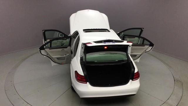 2014 Mercedes-benz E-class 4dr Sdn E 350 Luxury 4MATIC, available for sale in Naugatuck, Connecticut | J&M Automotive Sls&Svc LLC. Naugatuck, Connecticut 2014 Mercedes-benz E-class 4dr Sdn E 350 Luxury 4MATIC, available for sale in Naugatuck, Connecticut | J&M Automotive Sls&Svc LLC. Naugatuck, Connecticut