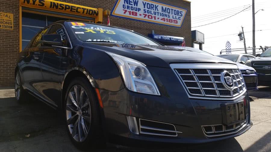 2013 Cadillac XTS 4dr Sdn Luxury FWD, available for sale in Bronx, New York | New York Motors Group Solutions LLC. Bronx, New York